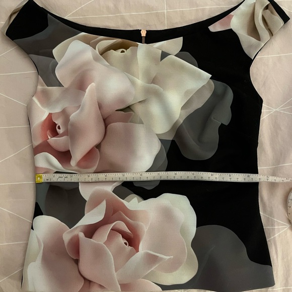 Off the shoulder top - Picture 3 of 8